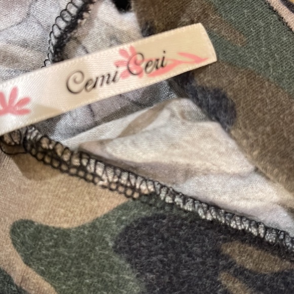 Camo Leggings - Picture 5 of 6